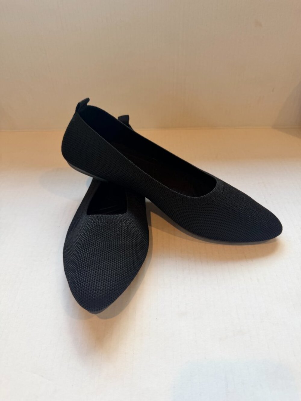 New French Connection Washable Stretch Black Knit Ballet Flats Size 10